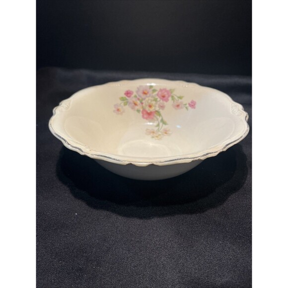 Vintage 1950s Homer Laughlin Bouquet Virginia Rose Veg. Serving Bowl 8 3/4" USA - Picture 1 of 11